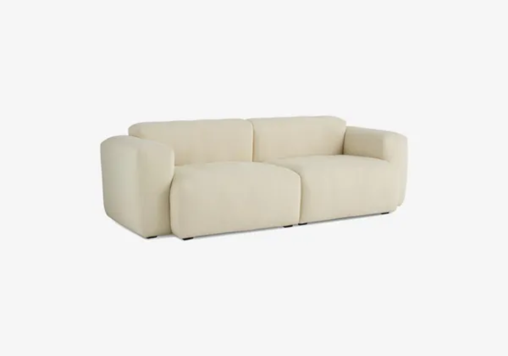 A Cute-Looking 2.5-Seater Sofa Set