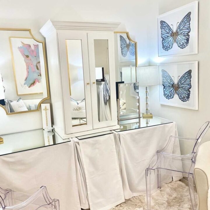 Butterfly Portraits and Mirrors Look Magical