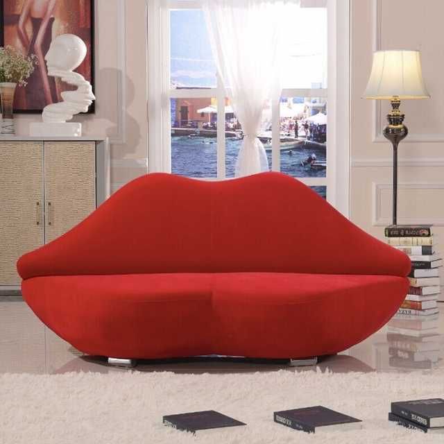 Curved Lip Shaped Sofa