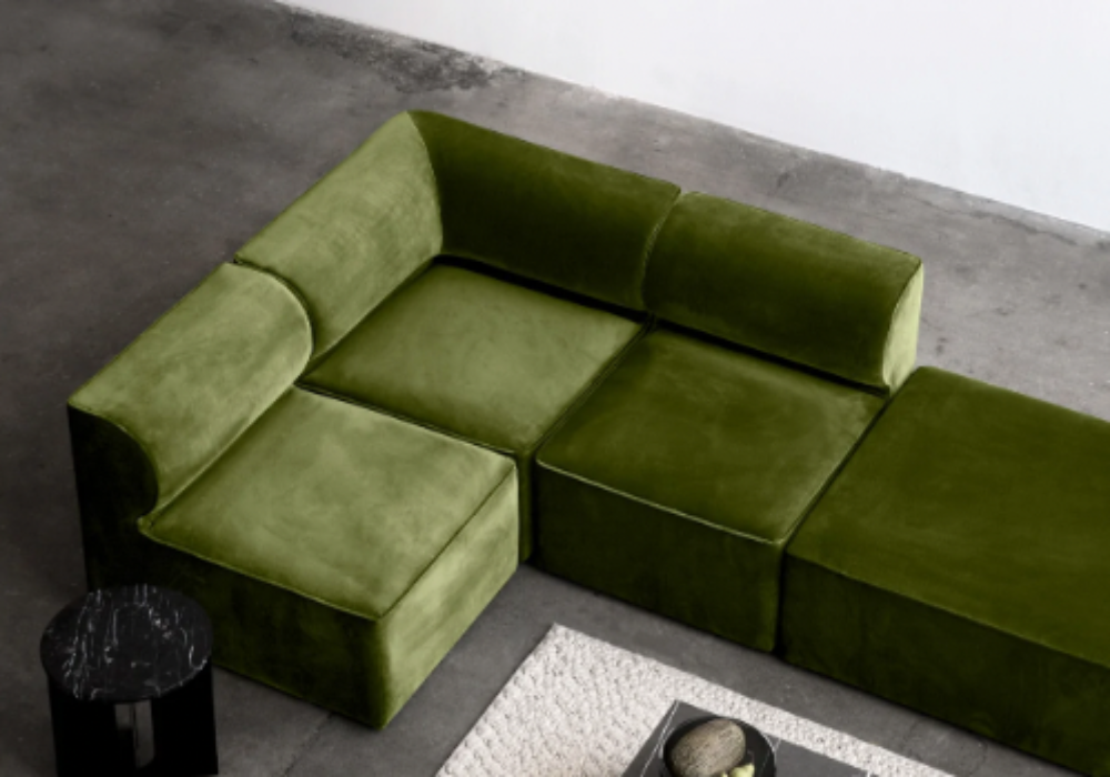 Discover a Super-Cool Sectional Sofa Set
