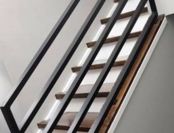 Metal Slat Railing