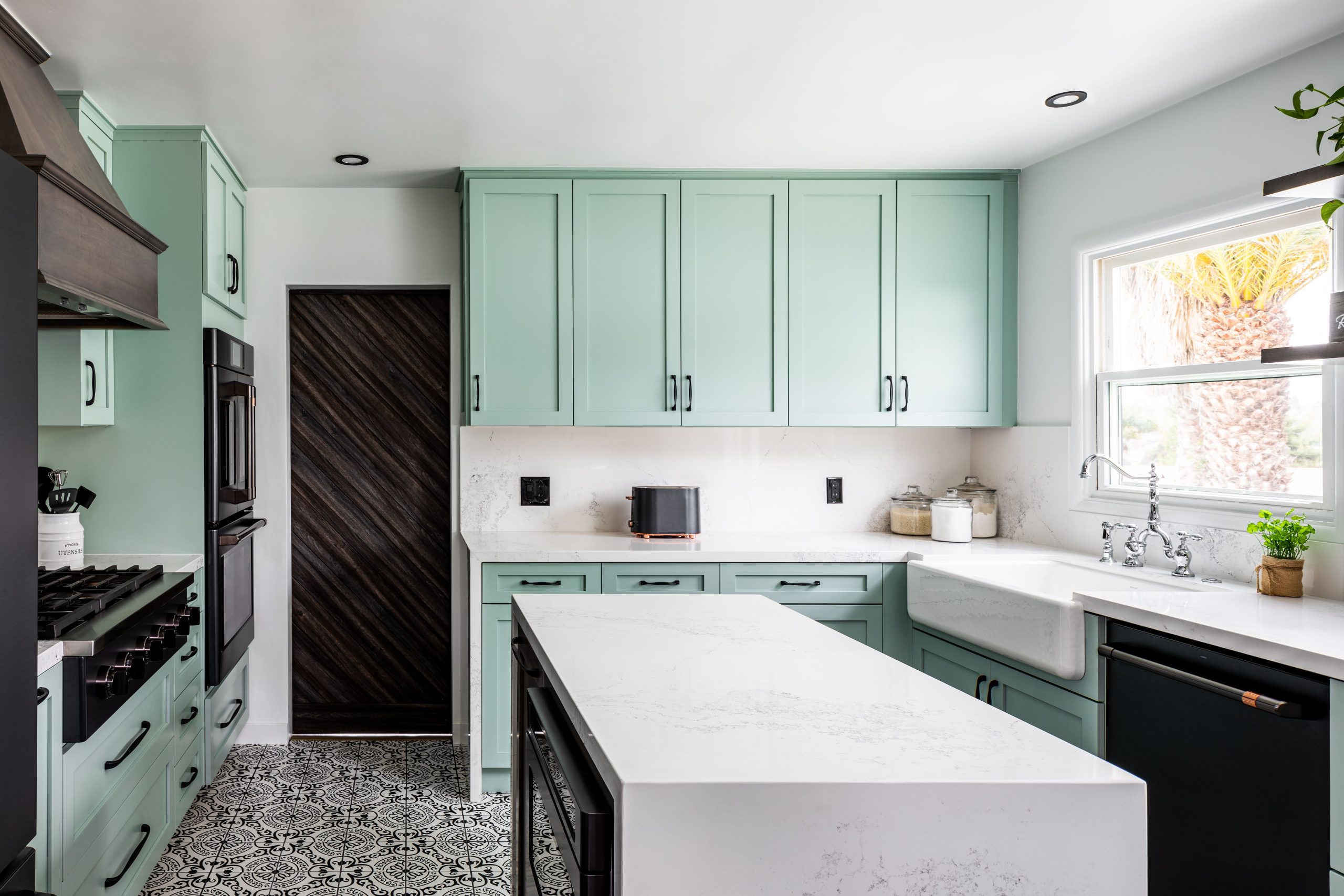 Mint Coloured Kitchen Cabinet Idea