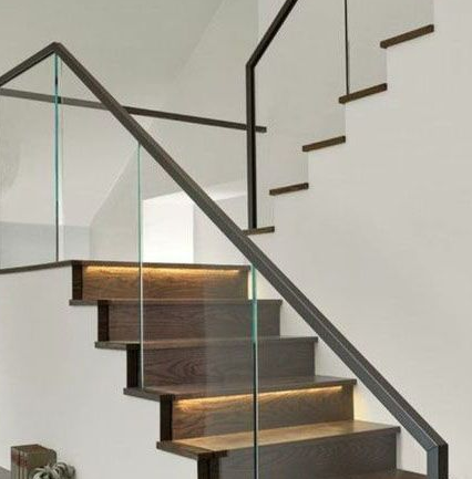 Railing Made with Glass Panels