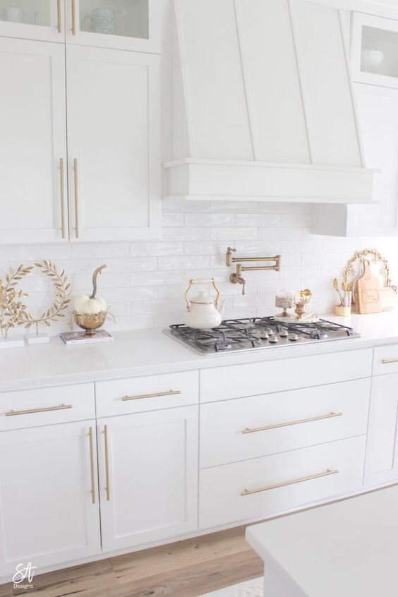 Traditional White Kitchen