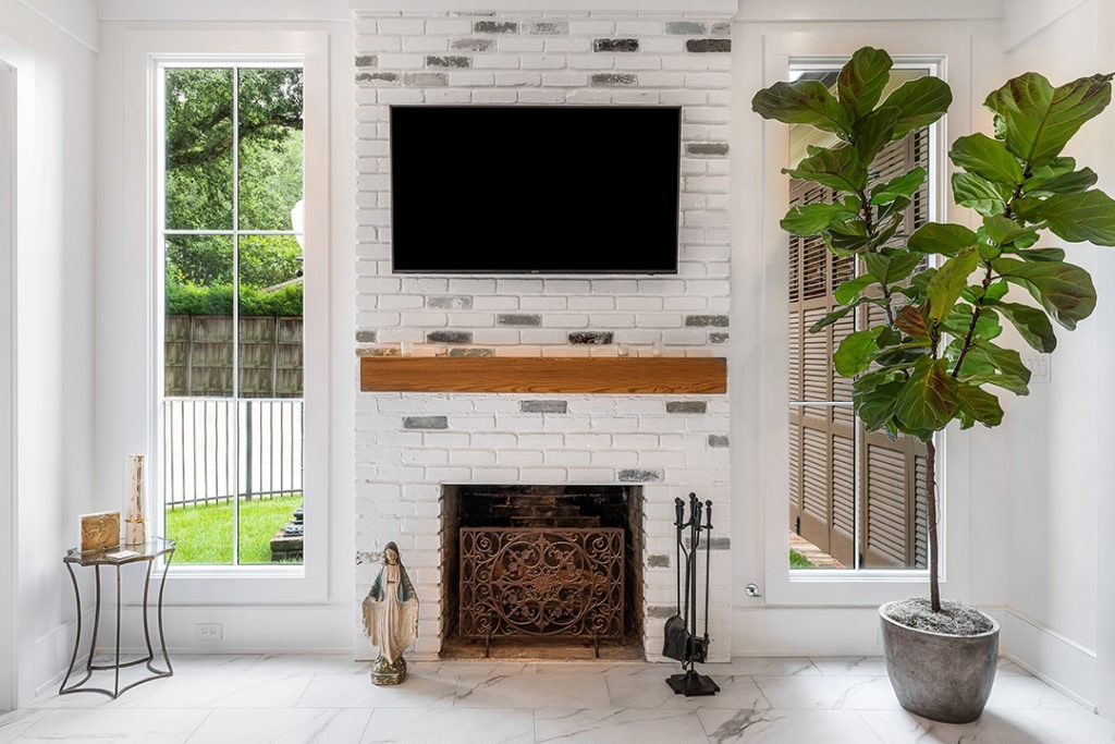 Pre-installation Tips for a Fireplace Mantel